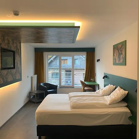 Ravel Cyrano Hotel Waimes
