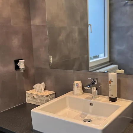 Hotel Ravel Cyrano Waimes
