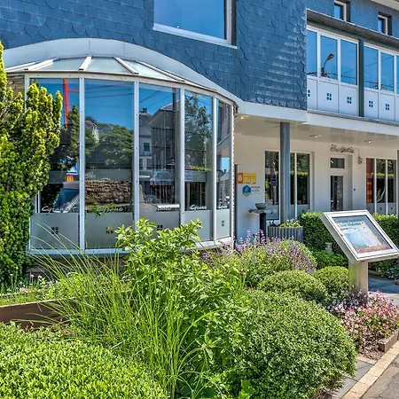 Ravel Cyrano Hotel Waimes