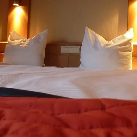 Hotel Ravel Cyrano Waimes