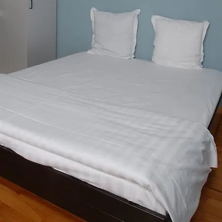 Hotel Cyrano Weismes