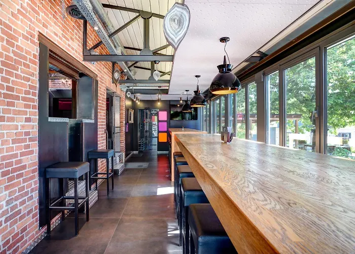 Ravel Cyrano 3* Waimes