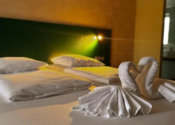 Ravel Cyrano Hotel Waimes