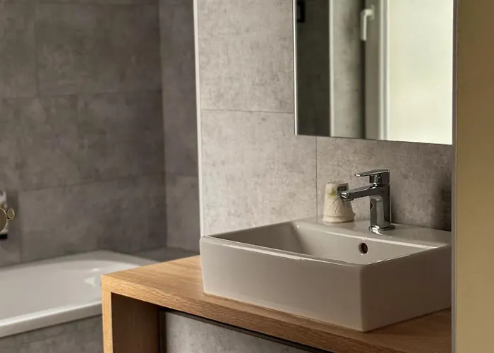 Hotel Ravel Cyrano Waimes